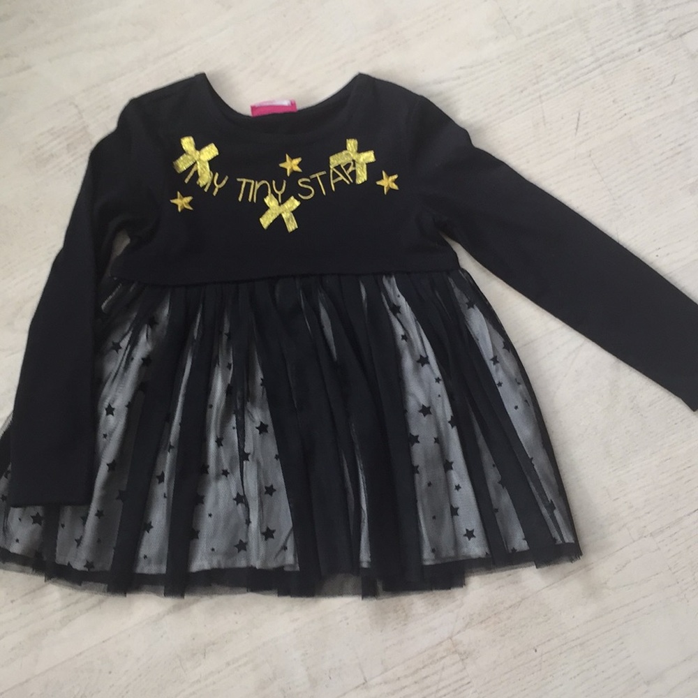 Girl’s outfit - Picture 2 of 3